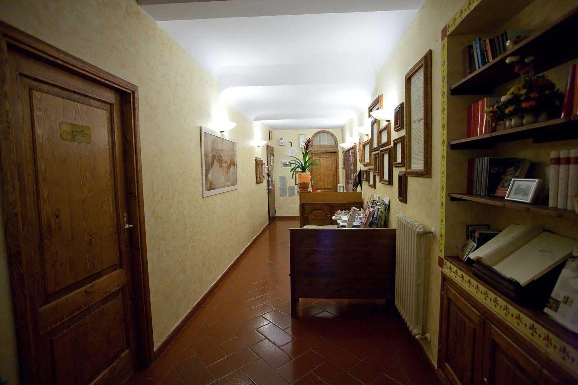 Bed & Breakfast Dei Poeti Rooms&apartments Florence