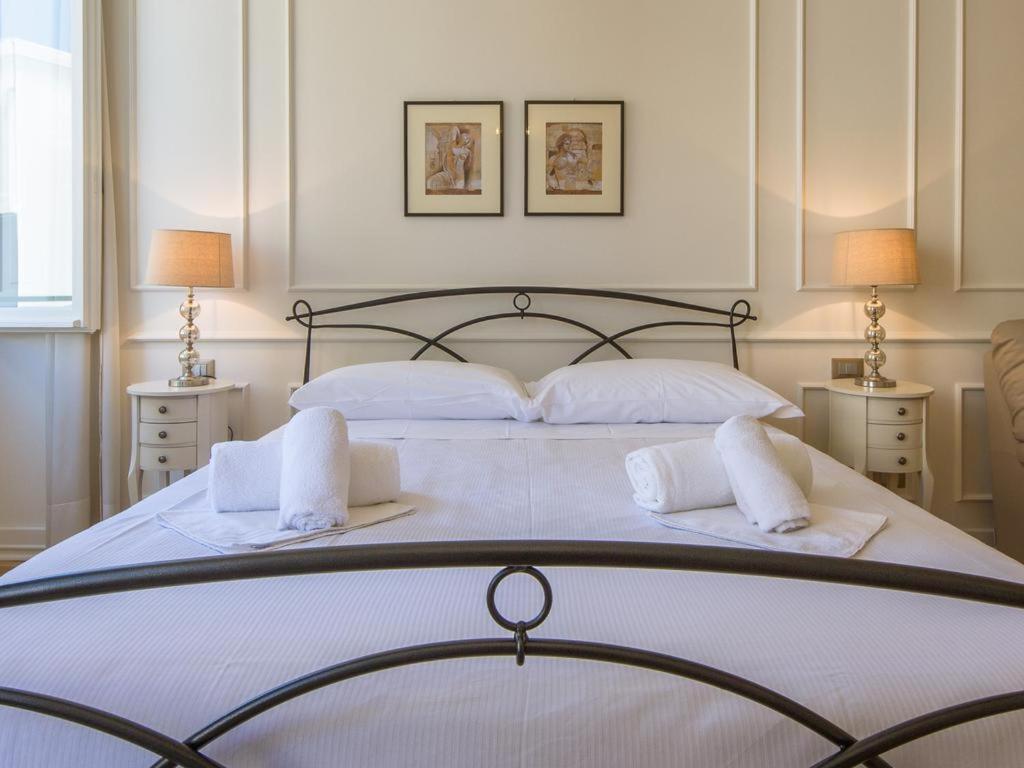 Dei Poeti & 3* Florenz